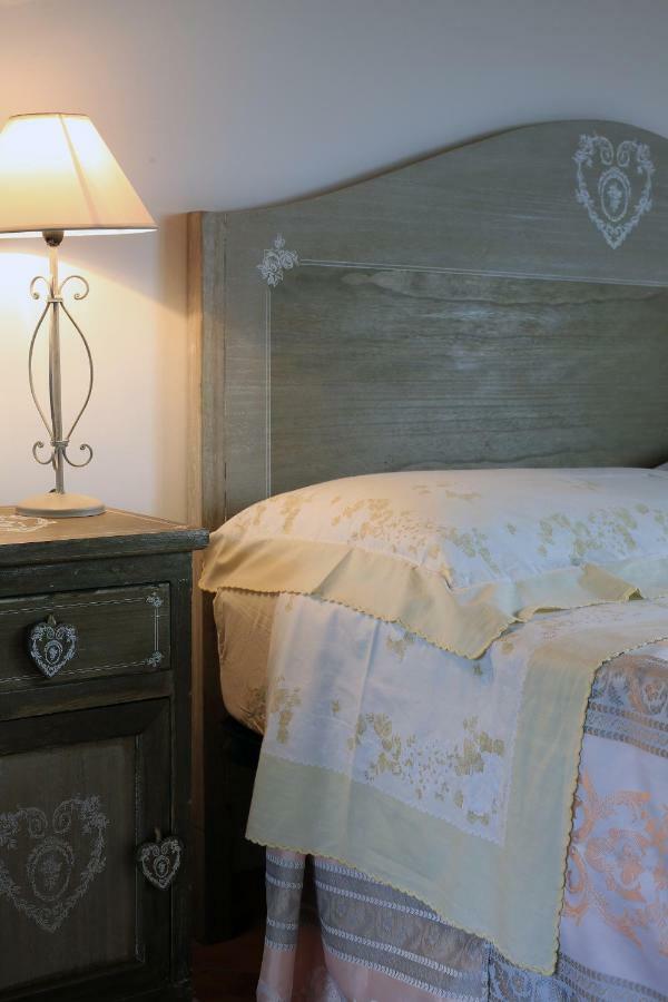 Casale Madeccia Guest House Sonnino Екстериор снимка